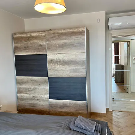 Διαμέρισμα Parkcentral Luxury In Center 7 *